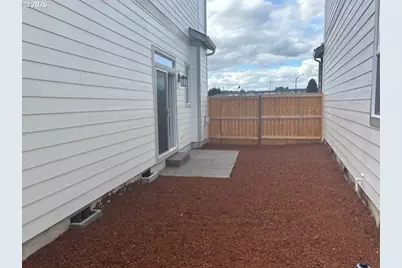 18364 SW Alderwood Dr, Beaverton, OR 97003 - Photo 7