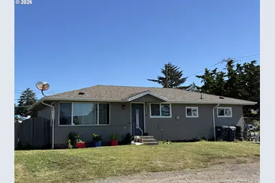 1202 Iris St, Brookings, OR 97415 - Photo 1