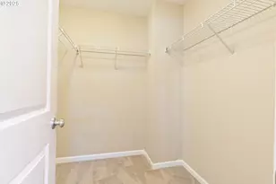 11880 SW Horizon Blvd, Beaverton, OR 97007 - Photo 27