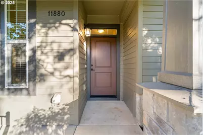 11880 SW Horizon Blvd, Beaverton, OR 97007 - Photo 3