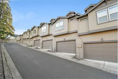 11880 SW Horizon Blvd, Beaverton, OR 97007 - Photo 39