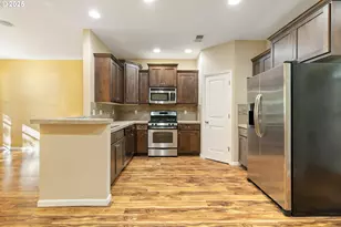 11880 SW Horizon Blvd, Beaverton, OR 97007 - Photo 9