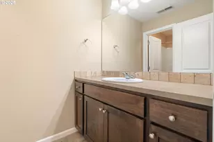 11880 SW Horizon Blvd, Beaverton, OR 97007 - Photo 33