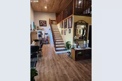 795 E St, Riddle, OR 97469 - Photo 23