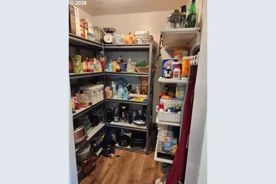 795 E St, Riddle, OR 97469 - Photo 31