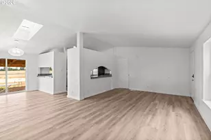 2333 N Terry St, Eugene, OR 97402 - Photo 5