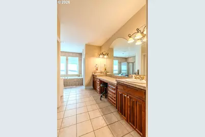 13743 SE Claremont St, Happy Valley, OR 97086 - Photo 31