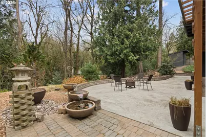 19022 Old River Dr, West Linn, OR 97068 - Photo 27