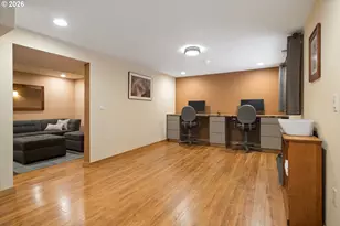 19022 Old River Dr, West Linn, OR 97068 - Photo 17