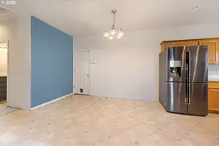 710 Mary Dr, Molalla, OR 97038 - Photo 9