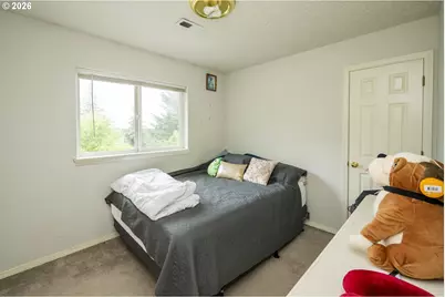 4235 SE Anderegg Loop, Portland, OR 97236 - Photo 17