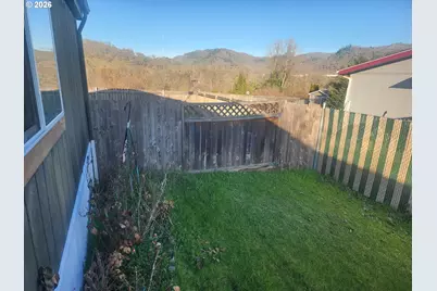 167 Wenaha Ln, Roseburg, OR 97471 - Photo 13