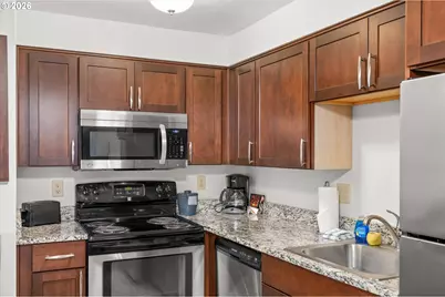 88416 1st Ave #322, Florence, OR 97439 - Photo 7