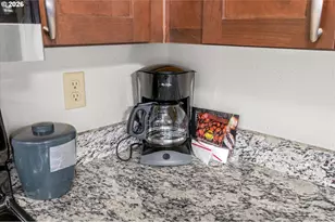 88416 1st Ave, Florence, OR 97439 - Photo 9