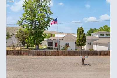 1445 14th St, Baker City, OR 97814 - Photo 1