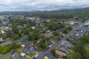 811 12th Ave, Seaside, OR 97138 - Photo 23