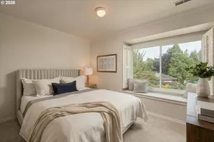 876 Sunny Hill Dr, Lake Oswego, OR 97034 - Photo 35