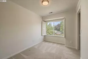 876 Sunny Hill Dr, Lake Oswego, OR 97034 - Photo 31