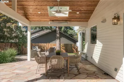 876 Sunny Hill Dr, Lake Oswego, OR 97034 - Photo 41