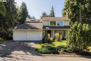 876 Sunny Hill Dr, Lake Oswego, OR 97034 - Photo 1