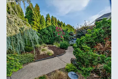 821 E 7th St, Molalla, OR 97038 - Photo 7