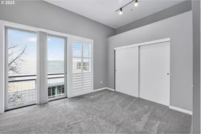 12600 SW Crescent St #420, Beaverton, OR 97005 - Photo 17