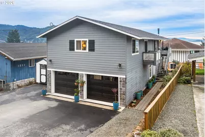 1213 Acacia Ave, Garibaldi, OR 97118 - Photo 1