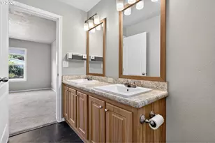2120 SW 29th St, Troutdale, OR 97060 - Photo 29
