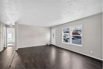 2120 SW 29th St #1, Troutdale, OR 97060 - Photo 9