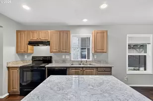 2120 SW 29th St, Troutdale, OR 97060 - Photo 17