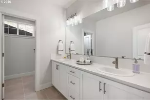 16561 SW Botany Bay Ln, Portland, OR 97224 - Photo 31