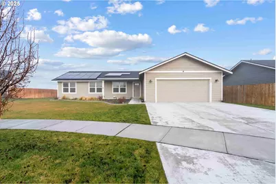 205 SW Eagle Ct, Boardman, OR 97818 - Photo 1