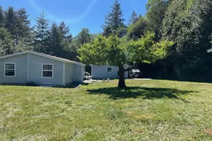 98427 Van Pelt Dr, Brookings, OR 97415 - Photo 7