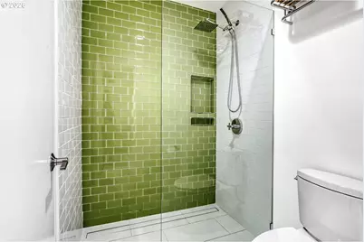 17011 SW Versailles Ln, Portland, OR 97224 - Photo 21