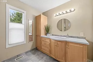 4545 SW Taylors Ferry Rd, Portland, OR 97219 - Photo 11