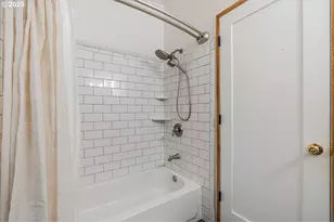 78527 Point Adams Rd, Clatskanie, OR 97016 - Photo 27