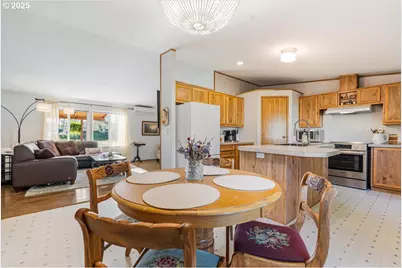 78527 Point Adams Rd, Clatskanie, OR 97016 - Photo 17