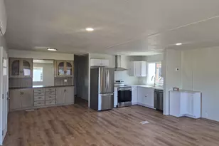 1709 NE 78th St, Vancouver, WA 98665 - Photo 5