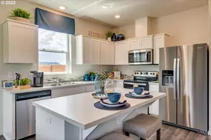 2888 Piearce Parkway, Springfield, OR 97477 - Photo 9