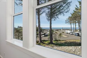1938 NW 40th St, Lincoln City, OR 97367 - Photo 39