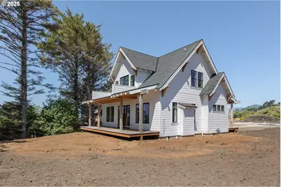 1938 NW 40th St, Lincoln City, OR 97367 - Photo 3