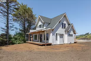 1938 NW 40th St, Lincoln City, OR 97367 - Photo 3