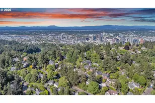 2712 SW Patton Rd, Portland, OR 97201 - Photo 31