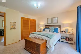6210 NW Bernie Dr, Vancouver, WA 98663 - Photo 13