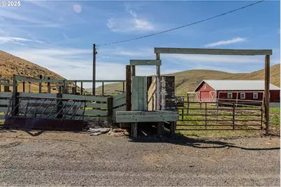 65358 Hwy 74, Ione, OR 97843 - Photo 43