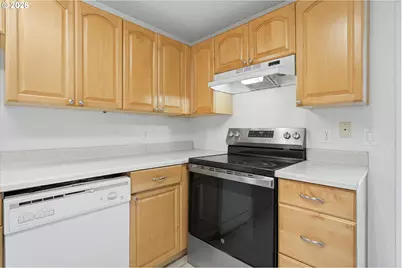 283 NW 182nd Ave, Beaverton, OR 97006 - Photo 11