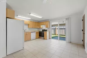 283 NW 182nd Ave, Beaverton, OR 97006 - Photo 7