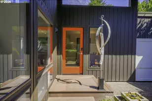 3753 SW Lyle Ct, Portland, OR 97221 - Photo 9