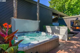 3753 SW Lyle Ct, Portland, OR 97221 - Photo 33