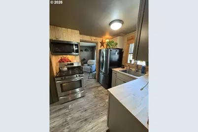 138647 Rhododendron St, Gilchrist, OR 97737 - Photo 11